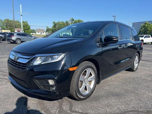 Crystal Black Pearl 2018 Honda Odyssey EX-L