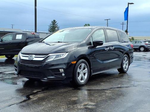 Crystal Black Pearl 2018 Honda Odyssey EX-L