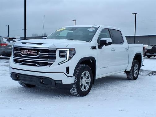 2025 GMC Sierra 1500 SLT