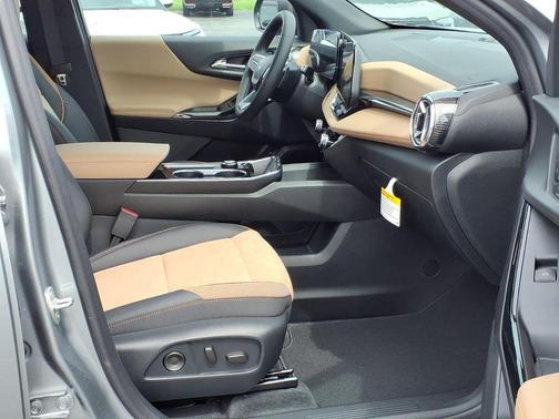 Sterling Gray Metallic 2026 Chevrolet Equinox FWD ACTIV