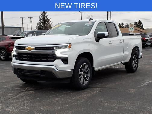Summit White 2024 Chevrolet Silverado 1500 LT