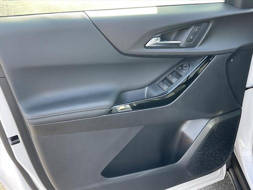 Summit White 2026 Chevrolet Equinox 1LT