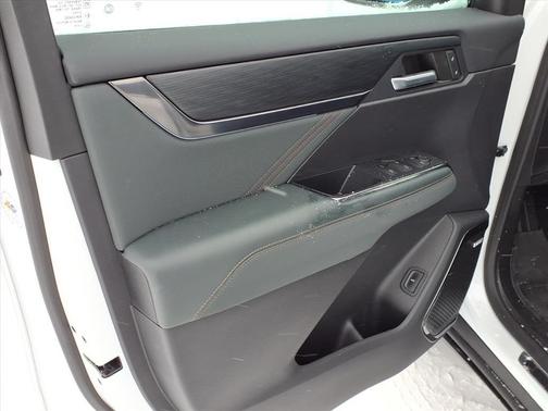 2024 GMC Acadia AWD AT4