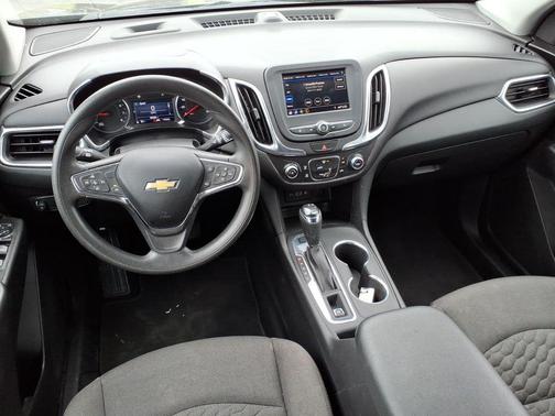Midnight Blue Metallic 2021 Chevrolet Equinox 1LT