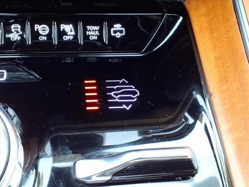 2024 Jeep Grand Wagoneer L Series III 4x4