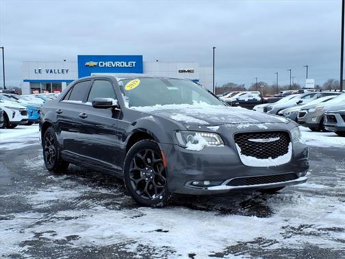 2019 Chrysler 300 S