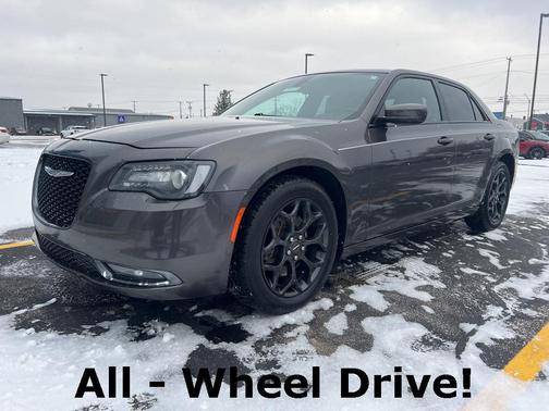 2019 Chrysler 300 S