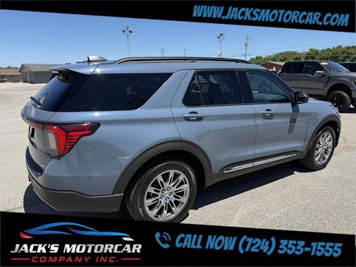 Vapor Blue Metallic 2025 Ford Explorer Active