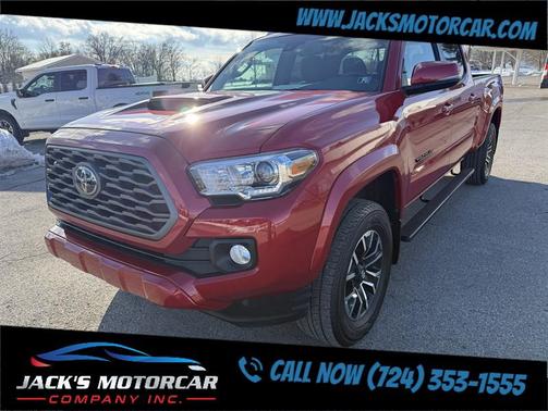 2022 Toyota Tacoma TRD Sport