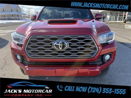 2022 Toyota Tacoma TRD Sport