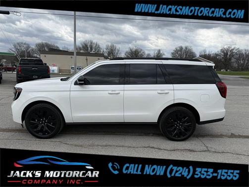 Star White Metallic Tri-Coat 2025 Ford Expedition Platinum