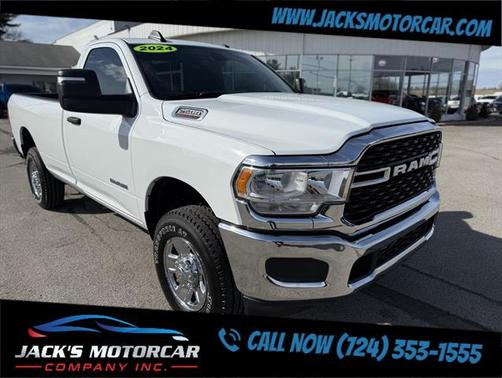 2024 RAM 2500 Big Horn Regular Cab 4x4 8' Box