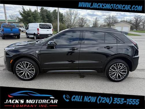 2024 Cadillac XT4 Sport