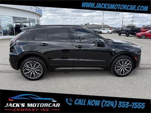 2024 Cadillac XT4 Sport