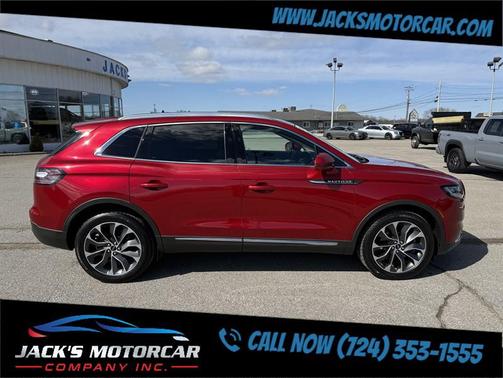 2021 Lincoln Nautilus Reserve