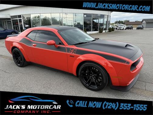 Go Mango 2023 Dodge Challenger R/T Scat Pack Widebody