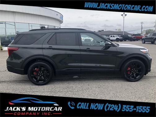 2023 Ford Explorer ST