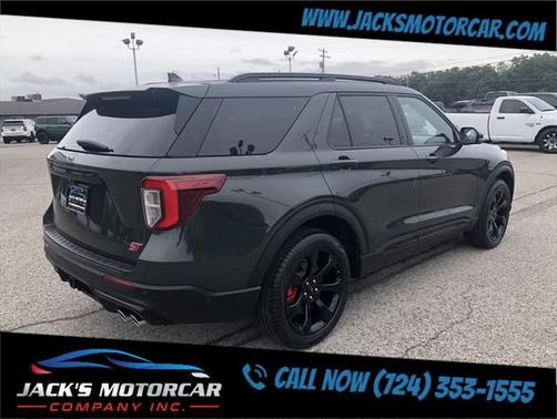 2023 Ford Explorer ST