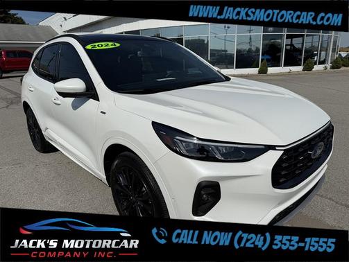 2024 Ford Escape ST-Line Elite