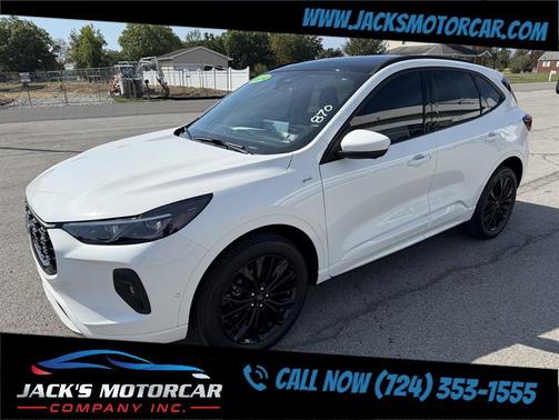 2024 Ford Escape ST-Line Elite
