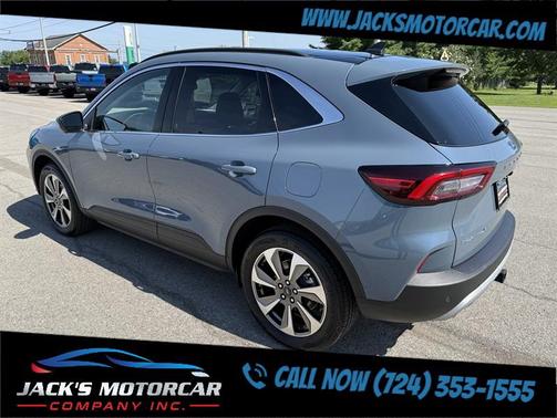 2024 Ford Escape Platinum