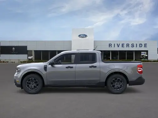 Carbonized Gray Metallic 2026 Ford Maverick XLT