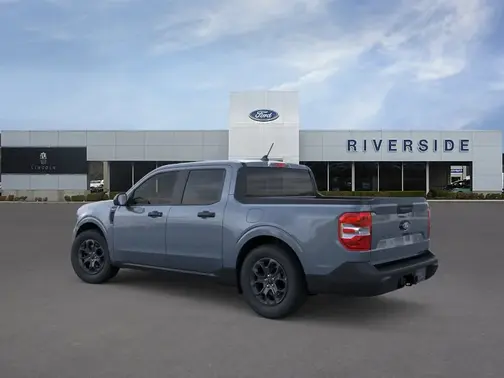 Azure Gray Metallic Tri-Coat 2026 Ford Maverick XLT