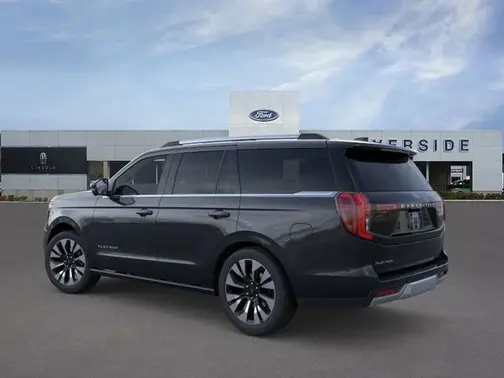 Dark Matter Gray Metallic 2026 Ford Expedition Platinum®