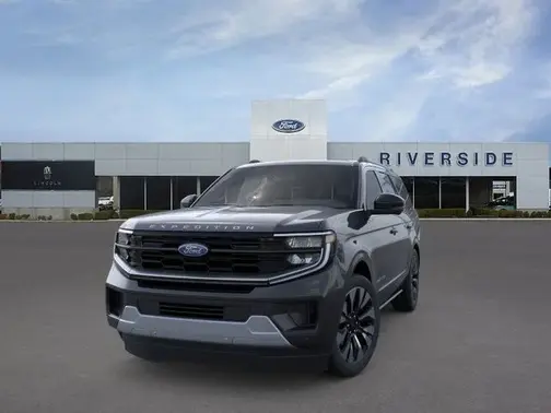 Dark Matter Gray Metallic 2026 Ford Expedition Platinum®