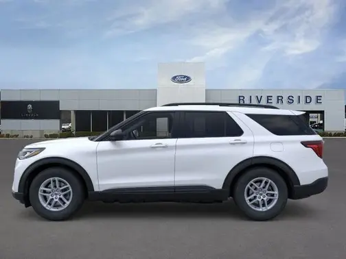 Star White Metallic Tri-Coat 2026 Ford Explorer Active