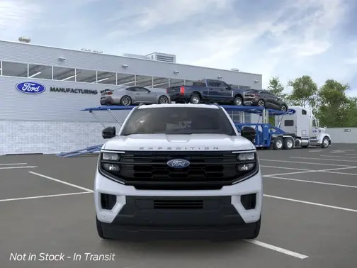 Space Silver Metallic 2026 Ford Expedition Active