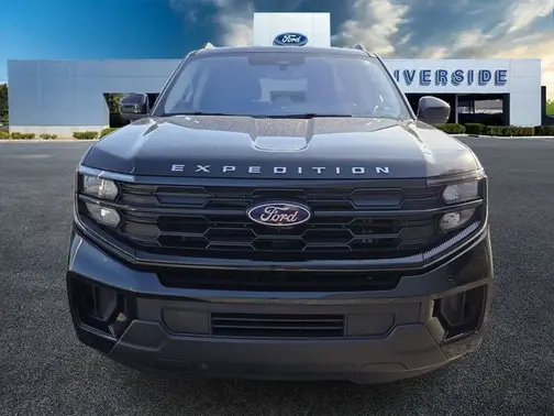 Agate Black Metallic 2025 Ford Expedition Active