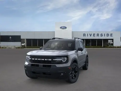 Carbonized Gray Metallic 2025 Ford Bronco Sport Outer Banks®