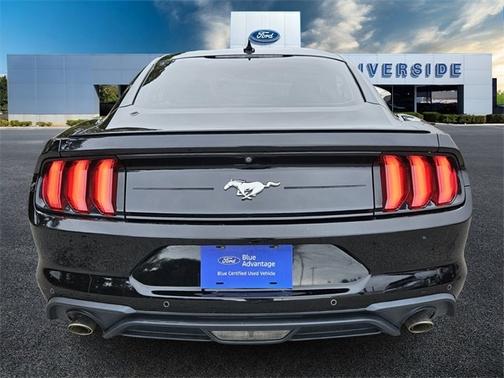 2022 Ford Mustang ECOBOOST PREMIUM