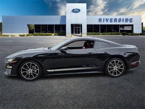 2022 Ford Mustang ECOBOOST PREMIUM