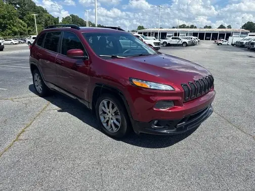 Velvet Red Pearlcoat 2018 Jeep Cherokee Latitude