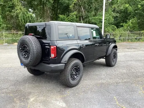 Shadow Black 2026 Ford Bronco Big Bend®