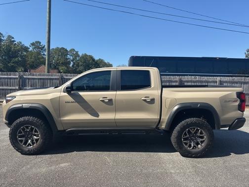 2024 Chevrolet Colorado ZR2