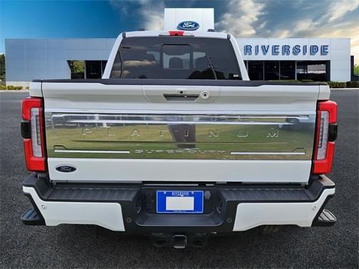 2024 Ford F-250 PLATINUM