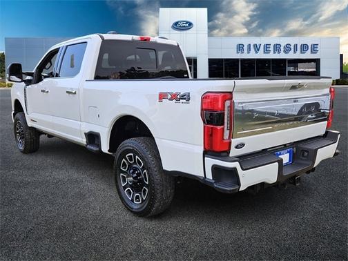 2024 Ford F-250 PLATINUM