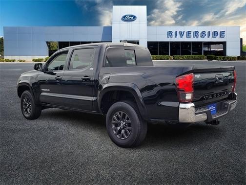 2022 Toyota Tacoma SR5