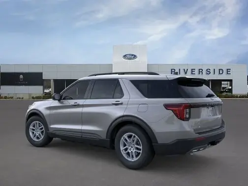 Carbonized Gray Metallic 2026 Ford Explorer Active