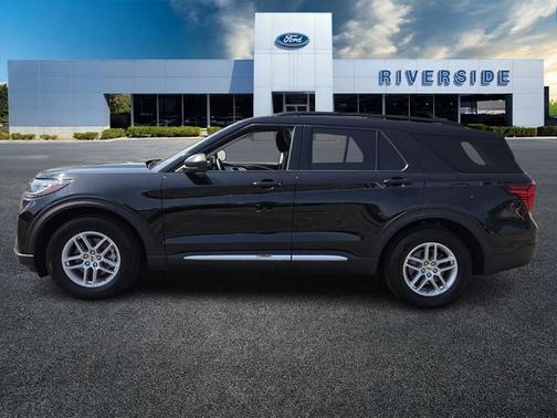 AGATE BLACK METALLIC 2025 Ford Explorer ACTIVE