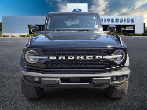 SHADOW BLACK 2021 Ford Bronco WILDTRAK