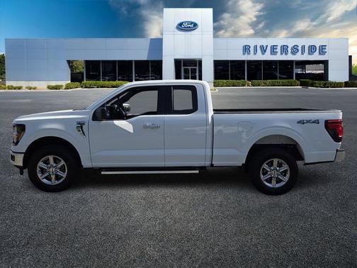 OXFORD WHITE 2025 Ford F-150 XLT
