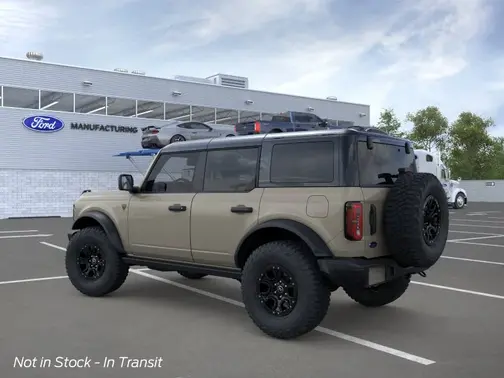 Desert Sand 2026 Ford Bronco Badlands®