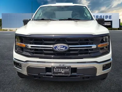 Oxford White 2024 Ford F-150 XLT