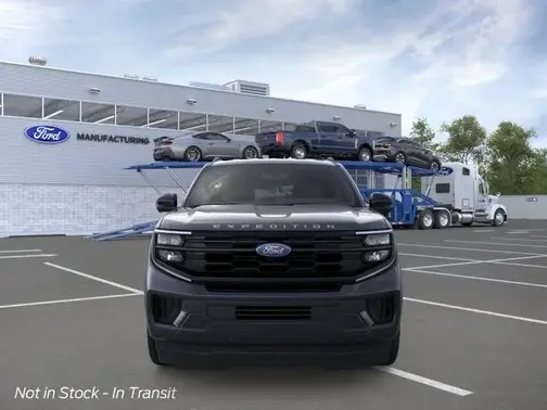 Dark Matter Gray Metallic 2026 Ford Expedition MAX Active