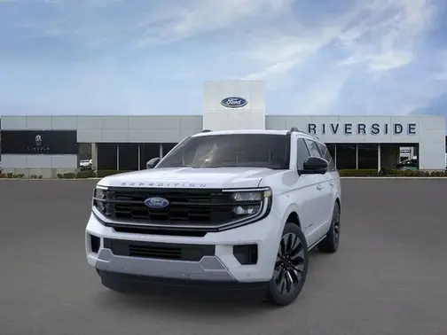 Space Silver Metallic 2026 Ford Expedition Platinum®