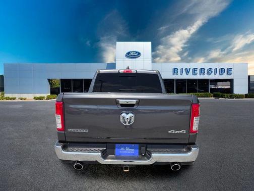 Granite Crystal Clearcoat Metallic 2020 RAM 1500 BIG HORN/LONE STAR